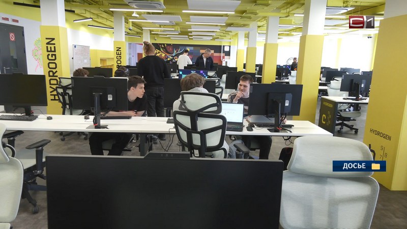 Изучать искусственный интеллект начнут на уроках информатики в России