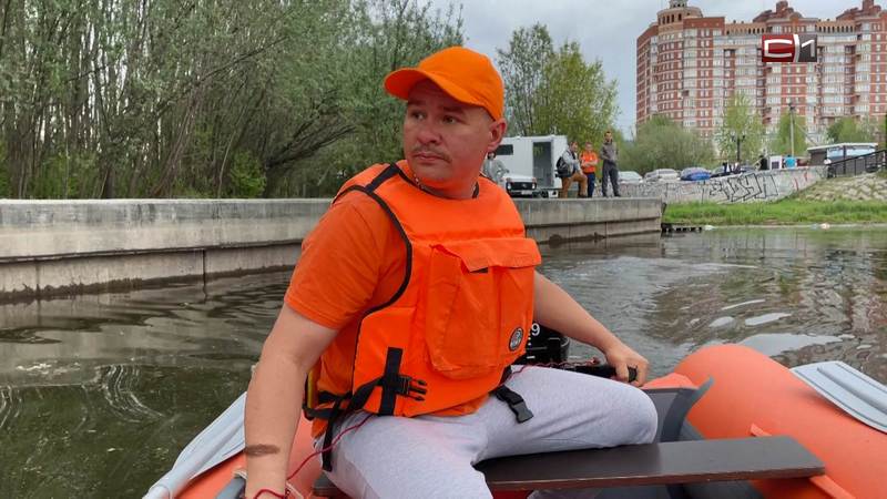 50 спасателей-добровольцев вышли на рейд по сургутским водоемам
