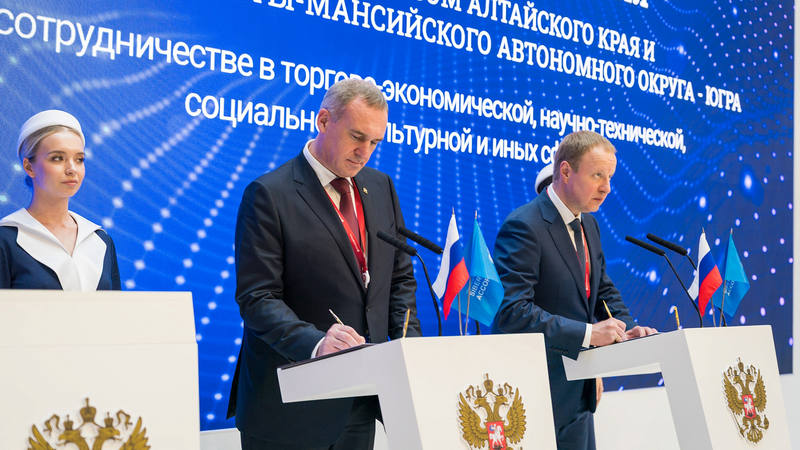 От торговли до туризма: как подписанные на ПМЭФ соглашения работают на югорчан