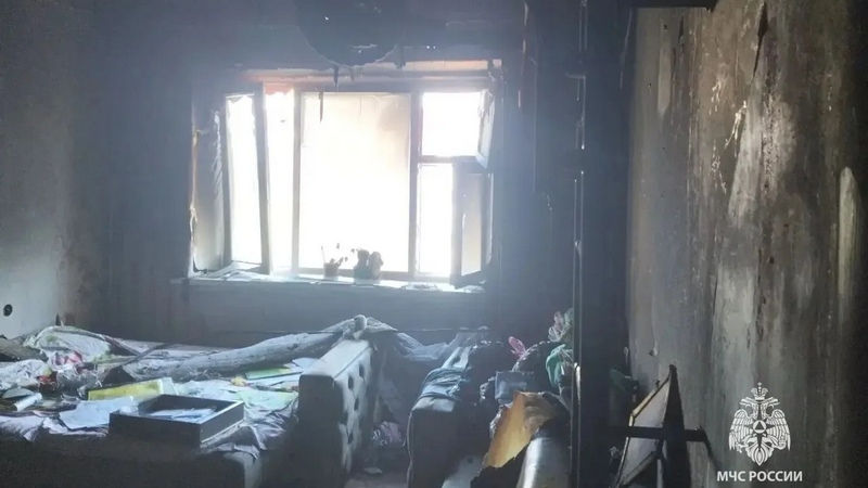 Квартира в пятиэтажке Сургута загорелась из-за неисправного телевизора