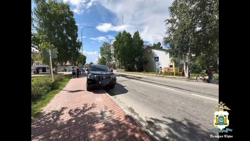Проезжала пешеходный переход на велосипеде: в Югре насмерть сбили ребенка