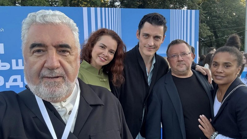 Состоялась мировая премьера фильма «Романовы: преданность и предательство»
