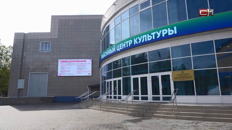 Праздники станут масштабнее: новая модульная сцена появилась в Сургутском районе