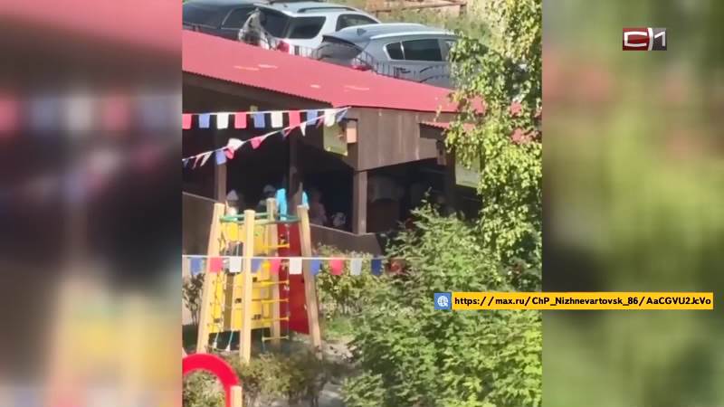Двух сотрудниц детсада в Югре уволили после видео с избиением ребенка