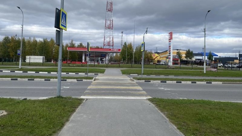 Водитель сбил ребенка на пешеходном переходе в Сургуте