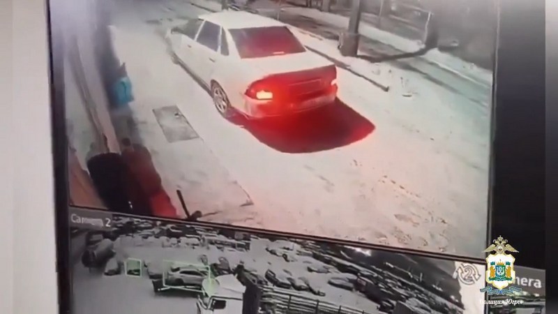 Угон машины со штрафстоянки раскрыли в Сургутском районе