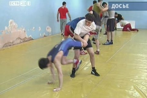 Сургутского борца подозревают в употреблении допинга