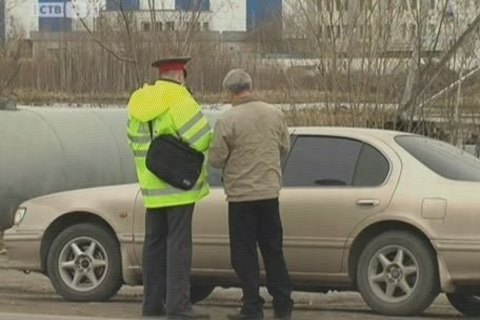 В Сургуте за неделю 150 водителей были оштрафованы за тонировку