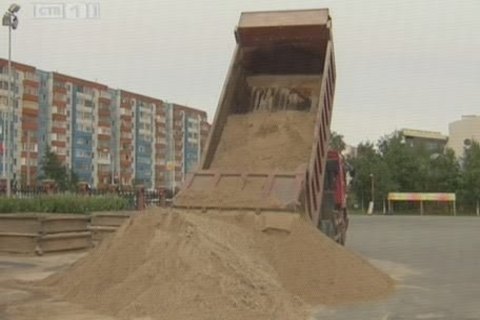 В Сургуте началась подготовка к выставке песчаных скульптур
