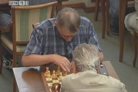 Завершен 6 этап шахматного турнира среди слабовидящих