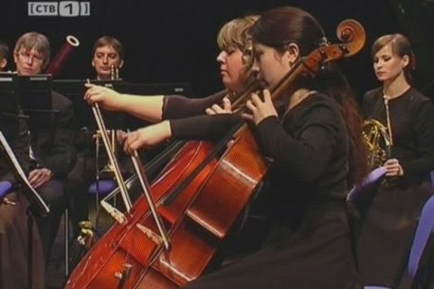 На сцене сургутской филармонии впервые поставили концерт-сказку 
