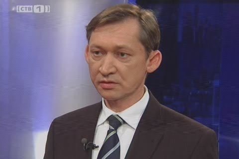 Дмитрий Попов сложит полномочия депутата окружной думы 