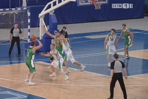 Сургутские баскетболисты обыграли «Союз» с большим преимуществом 