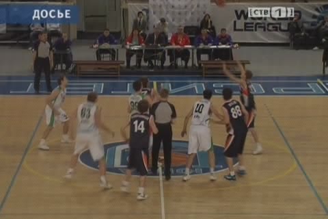 Сургутские баскетболисты дважды обыграли новосибирцев