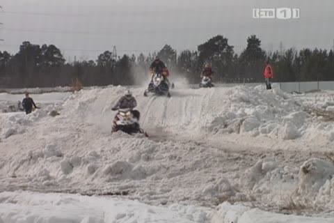 Сургутские гонщики на снегоходах — одни из лучших в Югре 