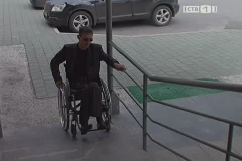 В Югре появятся новые программы безбарьерной среды для инвалидов  
