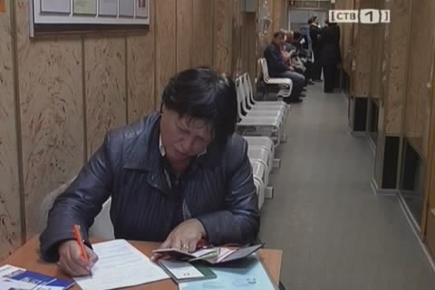 Более 400 работающих пенсионеров Сургута уже обратились за «губернаторскими»