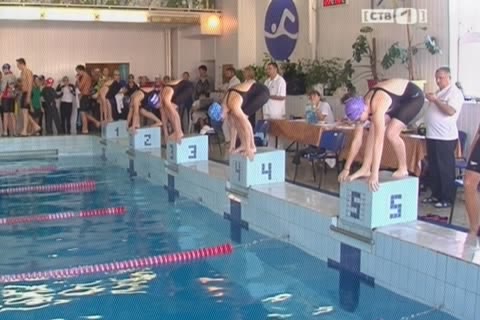 На Чемпионате Югры по плаванию сургутяне показали хороший результат