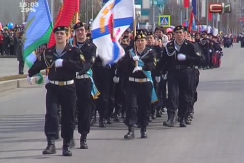 В Сургуте прошел парад в честь 67-й годовщины Победы  