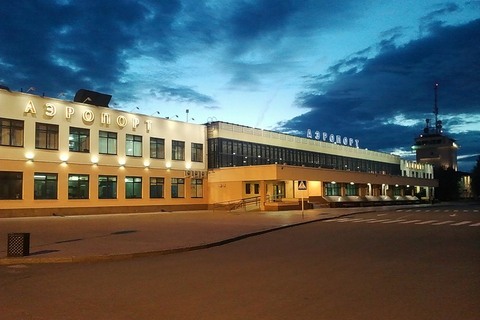 В Сургуте задержан рейс из-за плохой погоды в аэропорту Рощино
