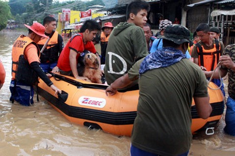 200 человек погибли на Филиппинах во время мощного тайфуна