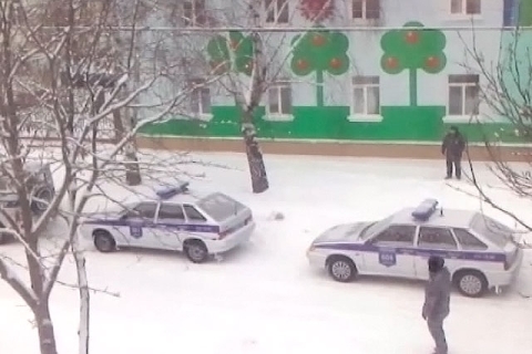 В Башкирии мужчина обстрелял детский сад из окна своей квартиры