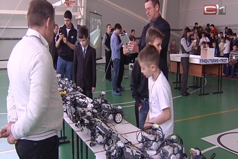 В Сургуте лучшие конструкторы роботов учатся в школе №13