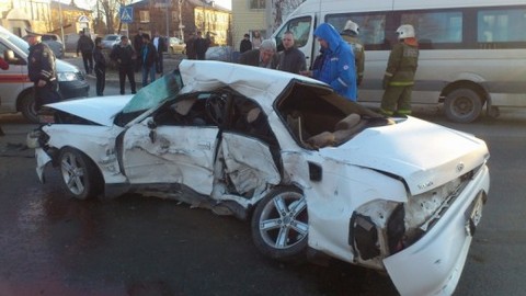 В Ханты-Мансийске в ДТП погибли 2 человека