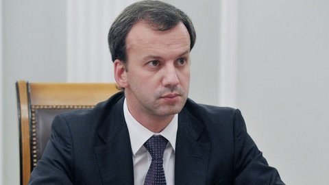 «Дима, нас не пускают!». Вице-премьера Аркадия Дворковича остановили на въезде в резиденцию Путина