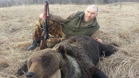 Прокуратура заинтересовалась убитым Валуевым медведем