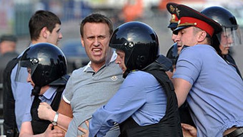 СРОЧНО! Жители Сургута собираются на митинг в поддержку Навального