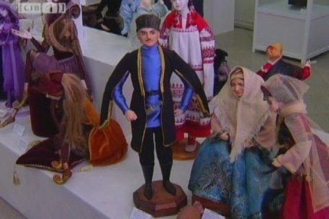 Выставка эксклюзивных кукол открылась в Сургуте