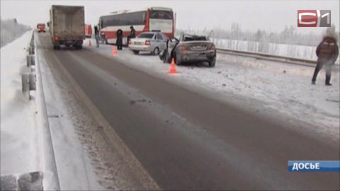 За ночь в Сургуте произошло две аварии