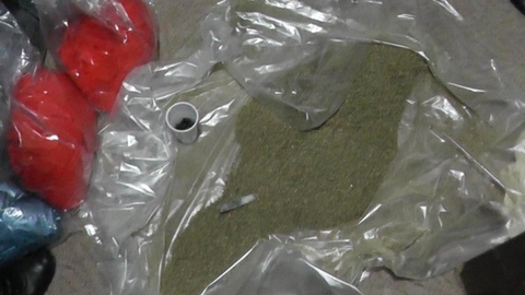В Нижневартовске задержали наркоторговцев с 2 килограммами «синтетики»