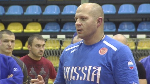 Федор Емельяненко провел мастер-класс для сургутских спортсменов