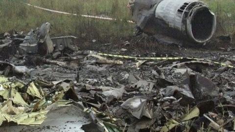 Обнародовано видео крушения  Boeing в Казани. Самолет рухнул на землю почти вертикально 