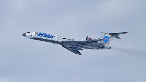 В УТ МВД по УрФО исправились: аварийную посадку Bombardier совершил не в Сургуте, а в Нижневартовске