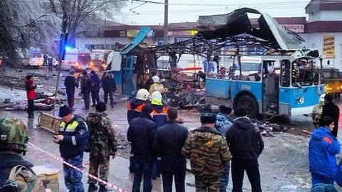 Второй за сутки! В Волгограде взорвался троллейбус. ФОТО