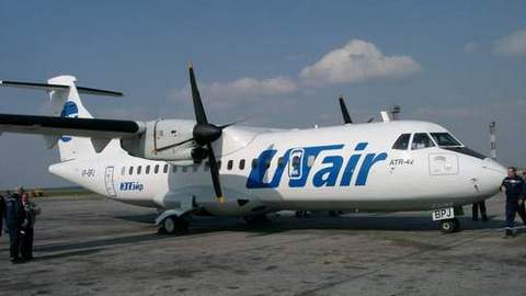 Самолет, летевший в Сургут, аварийно сел в Тюмени