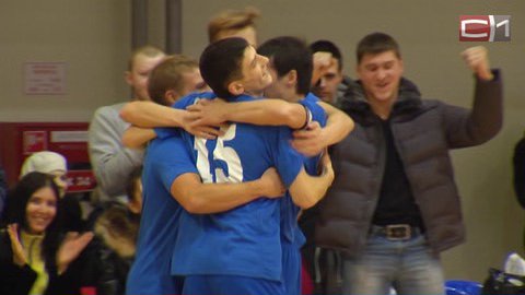 Команда сургутского ЗСК победила в турнире «Газпром Переработки» по мини-футболу