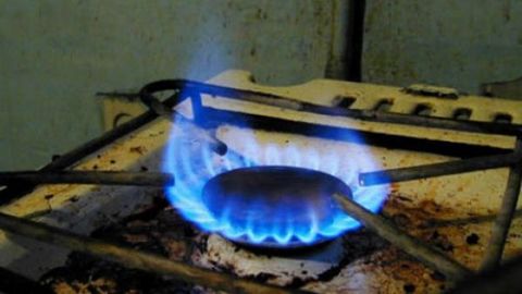 В Югре семья отравилась угарным газом в частном доме