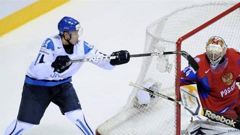 Динамично и драматично. Российская сборная проиграла финским хоккеистам - 1:3