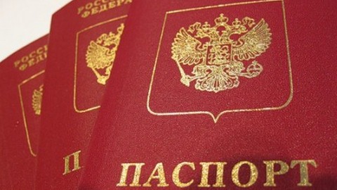 Русскоязычные иностранцы смогут получить паспорт РФ за 3 месяца