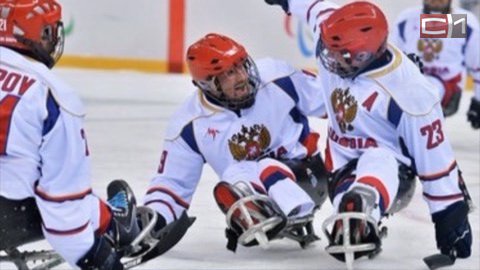 Сборная России по следж-хоккею вышла в полуфинал Паралимпиады, обыграв США 2:1