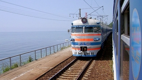 Поезда дальнего следования будут ходить в Крым по новому расписанию 