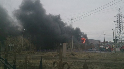 Ирония судьбы. В Нефтеюганске сгорело здание фирмы «Противопожарные работы». ФОТО