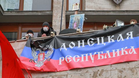 Луганская и Донецкая области не хотят переносить референдум несмотря на совет Путина