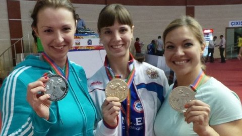 Сургутяне завоевали 2 золота и 4 серебра на ЧЕ по армспорту. ФОТО