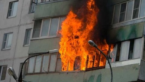 В Сургуте сгорела квартира