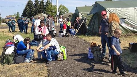 Поток украинских беженцев в Россию растет. Не исключен и рост социальной напряженности 